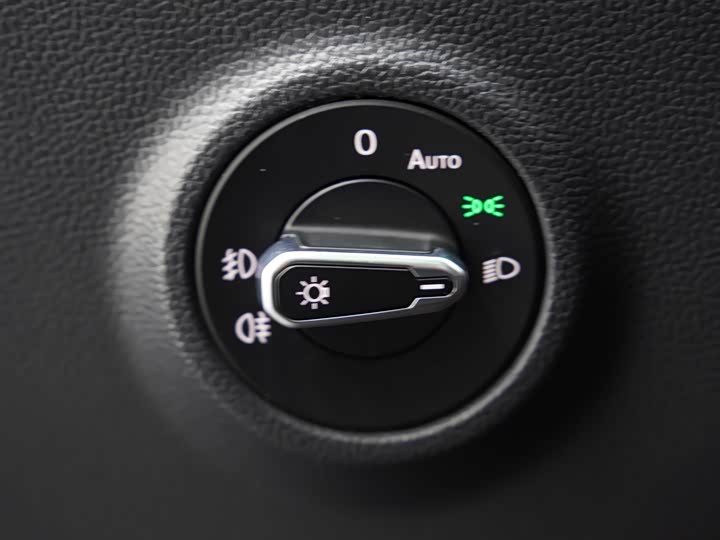 Фото 11 - Volkswagen Tayron