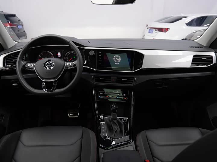 Фото 16 - Volkswagen Tayron