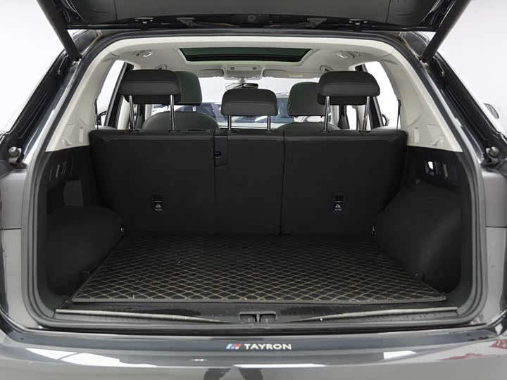 Фото 19 - Volkswagen Tayron