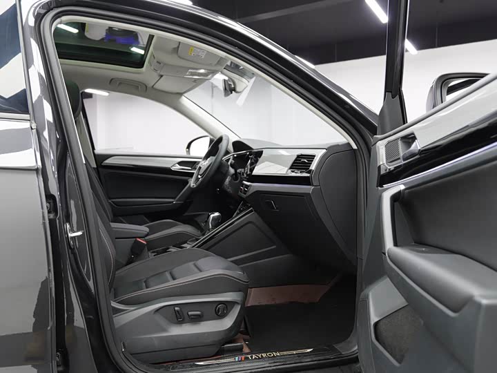 Фото 21 - Volkswagen Tayron