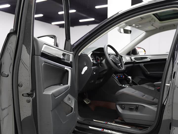 Фото 9 - Volkswagen Tayron