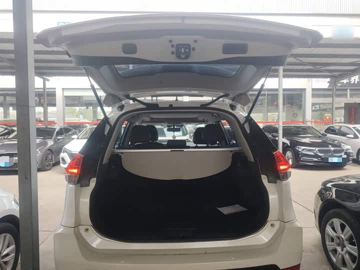 Фото 19 - Nissan X-Trail