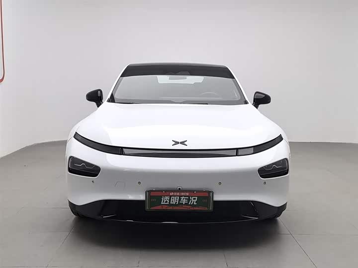 Фото 3 - XPeng P7