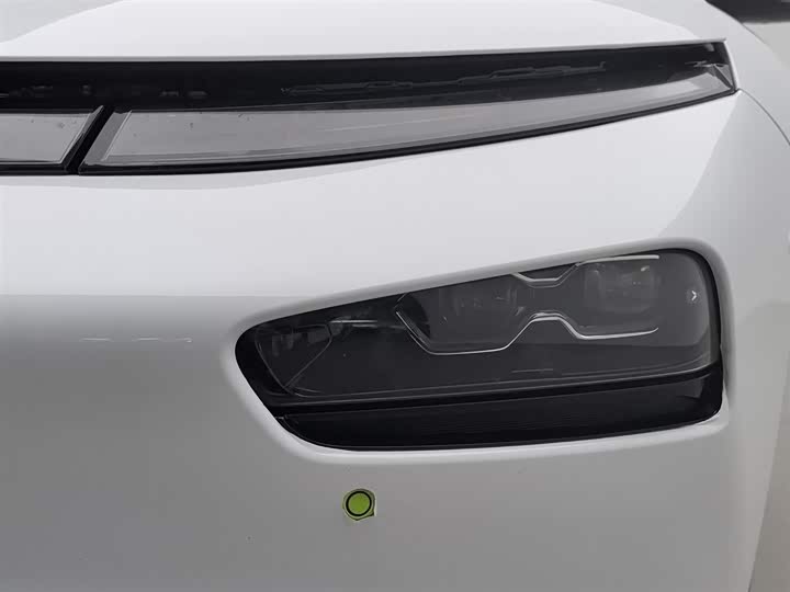 Фото 7 - XPeng P7