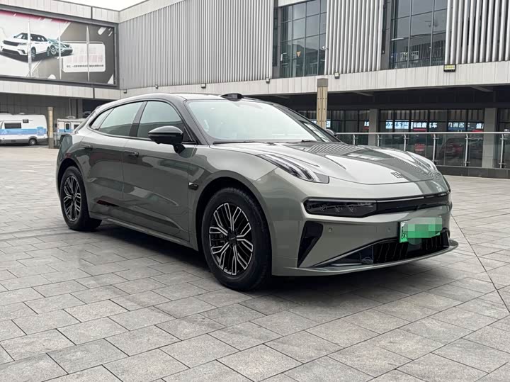 Фото 3 - Zeekr 001