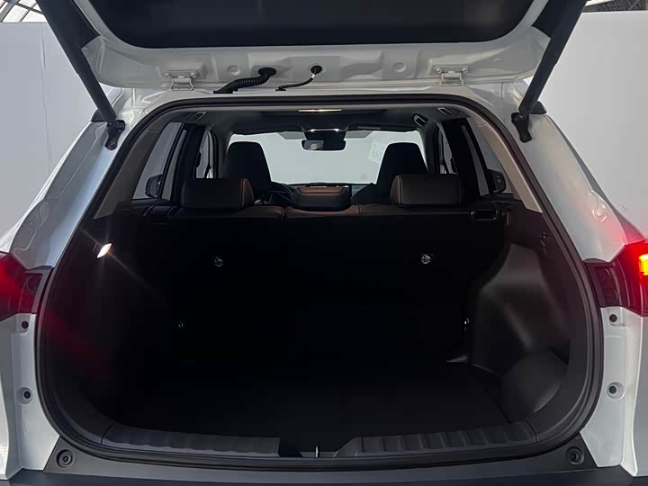 Фото 12 - Toyota Frontlander