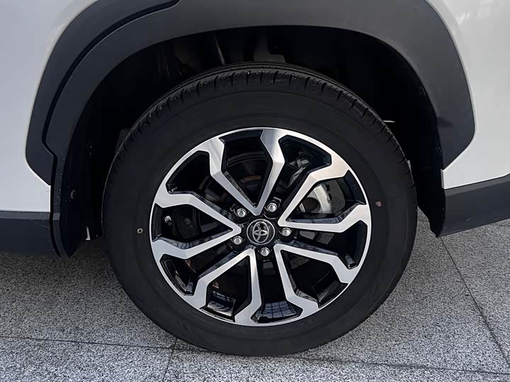 Фото 15 - Toyota Frontlander