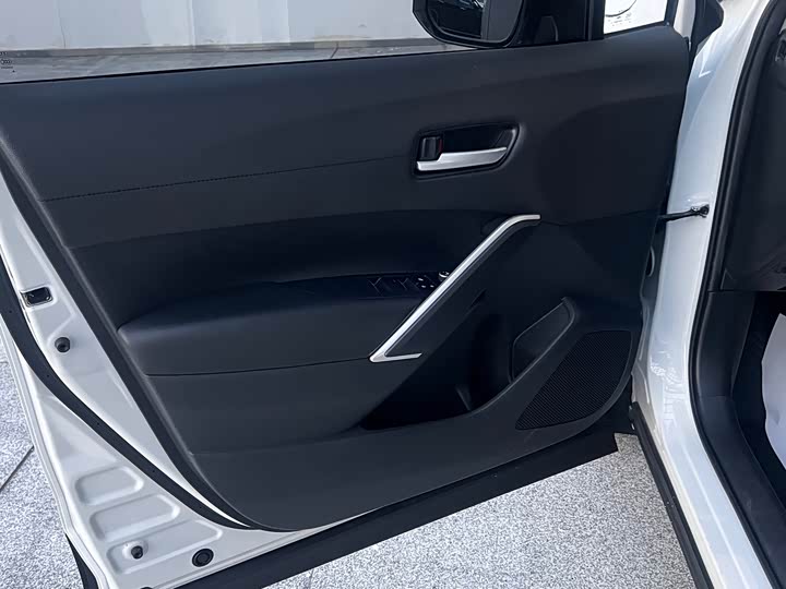 Фото 19 - Toyota Frontlander