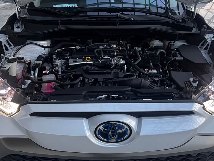 Фото 25 - Toyota Frontlander