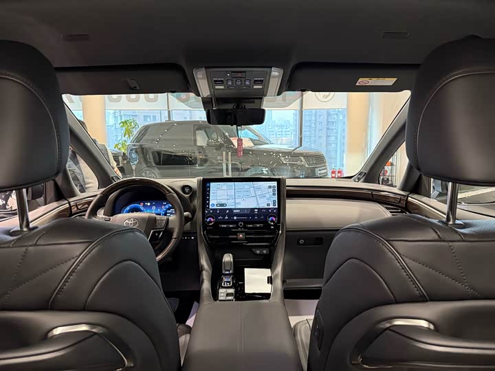 Фото 27 - Toyota Alphard