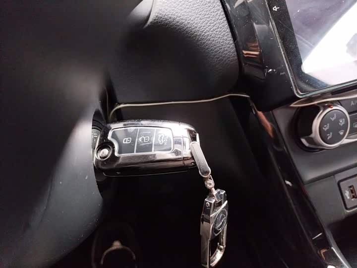 Фото 11 - Nissan Sylphy