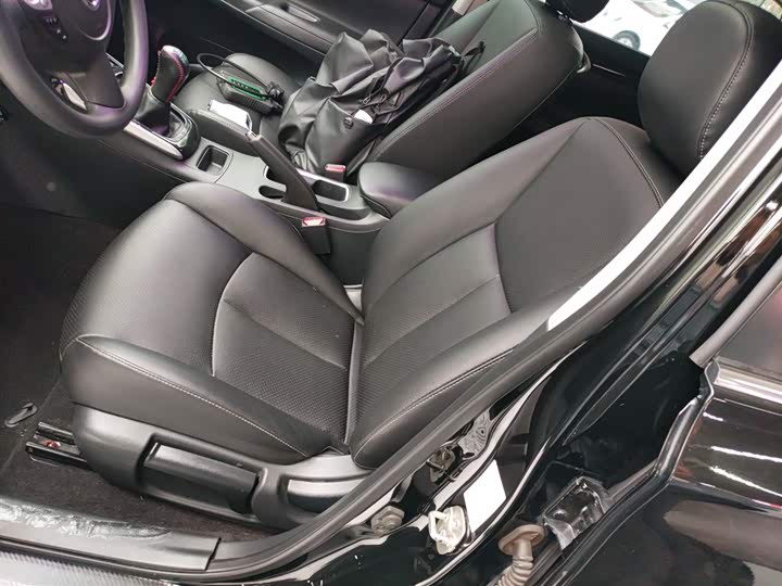 Фото 7 - Nissan Sylphy