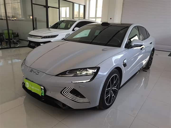 Фото 2 - BYD Seal