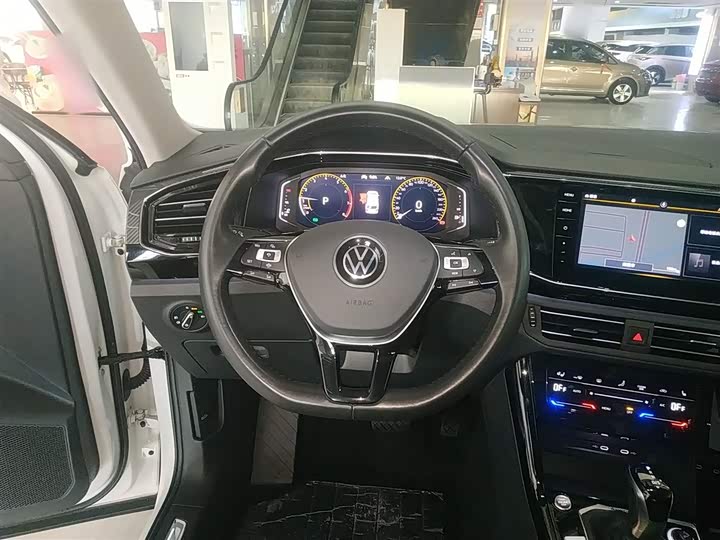 Фото 11 - Volkswagen Tayron