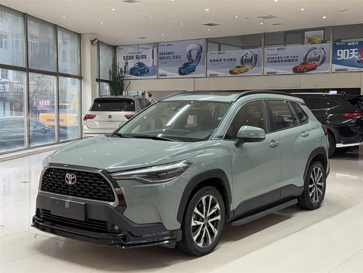 Фото 1 - Toyota Corolla Cross