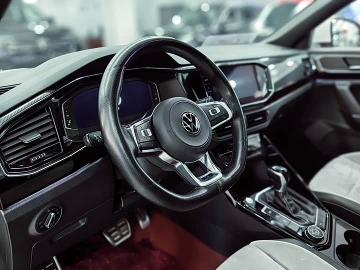 Фото 13 - Volkswagen Tayron