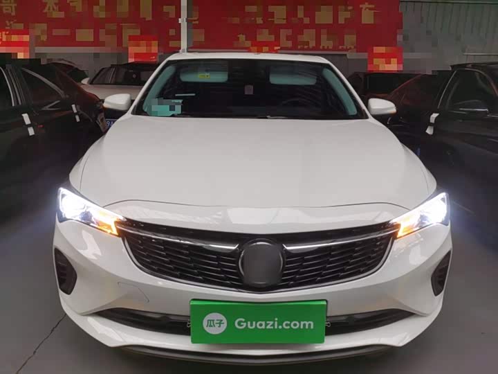 Фото 3 - Buick Verano