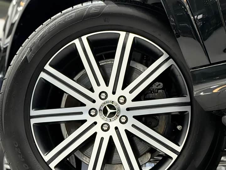 Фото 15 - Mercedes-Benz GLE-Class