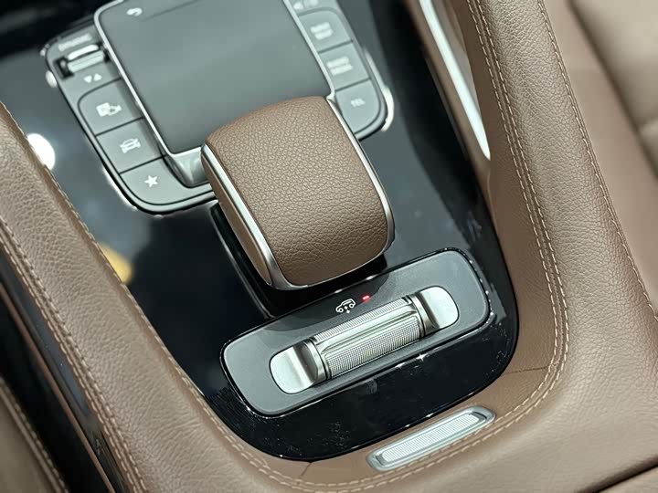 Фото 16 - Mercedes-Benz GLE-Class