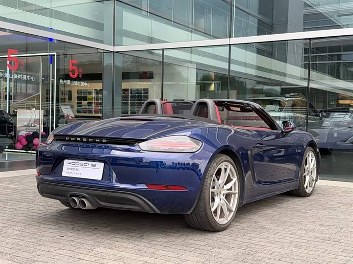 Фото 6 - Porsche 718