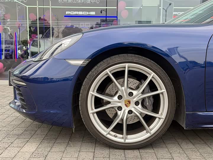 Фото 8 - Porsche 718