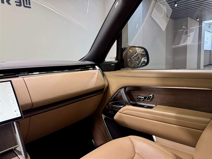 Фото 24 - Land Rover Range Rover