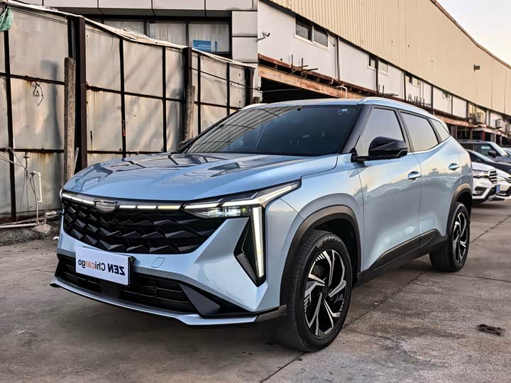 Фото 1 - Geely Atlas