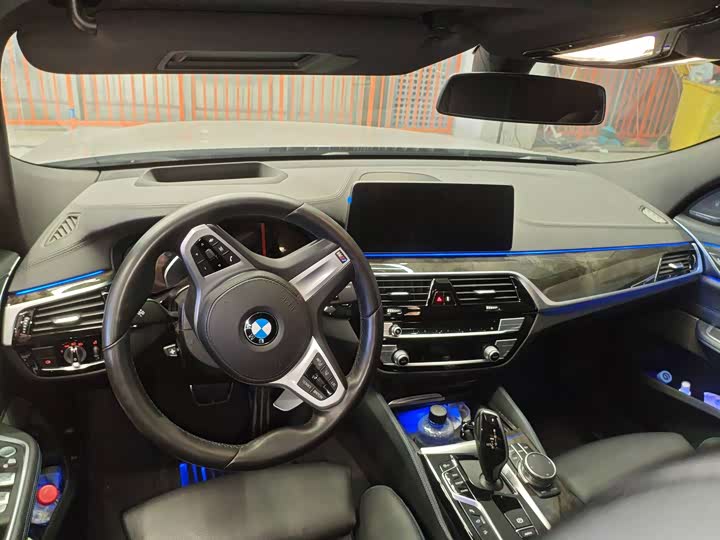 Фото 5 - BMW 6 Series GT