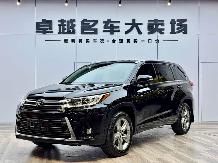 Фото 1 - Toyota Highlander
