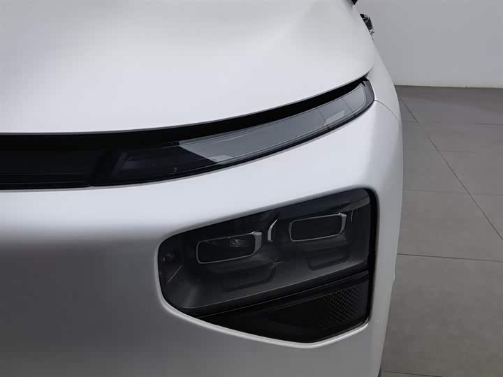 Фото 7 - XPeng G9