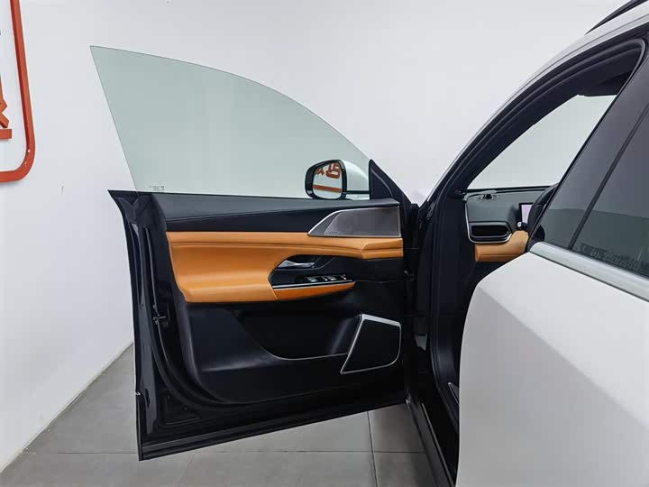 Фото 8 - XPeng G9