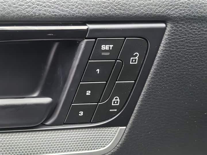 Фото 12 - Porsche Cayenne