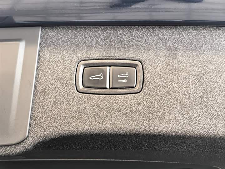 Фото 22 - Porsche Cayenne