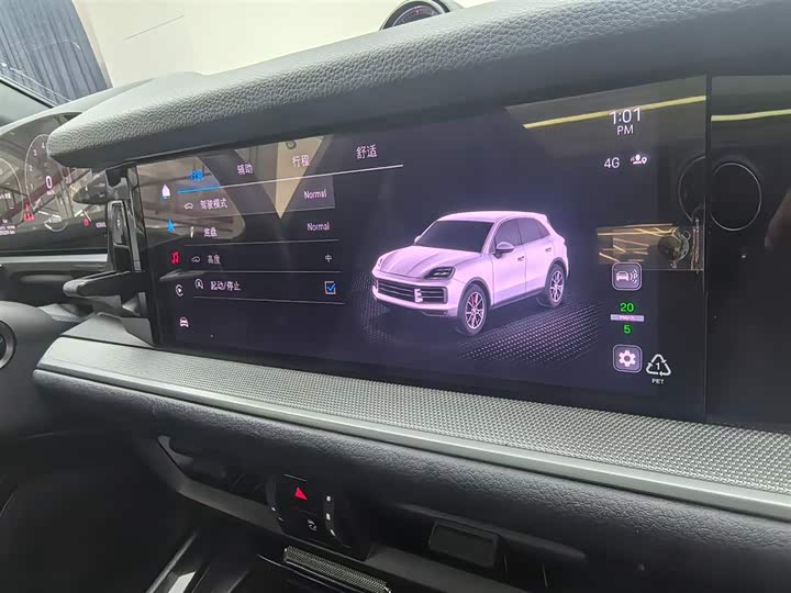 Фото 24 - Porsche Cayenne