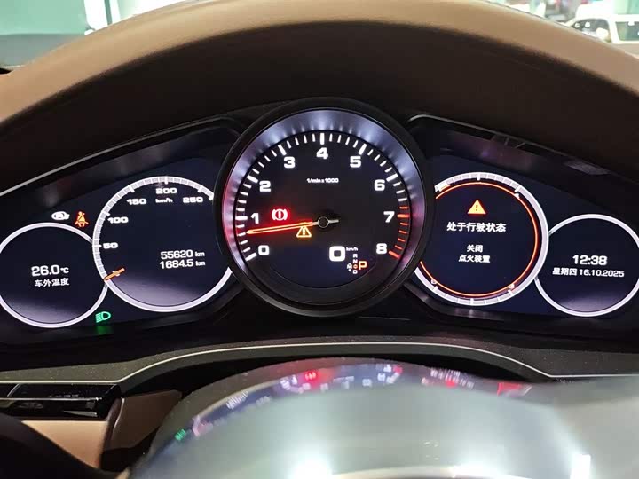 Фото 15 - Porsche Cayenne