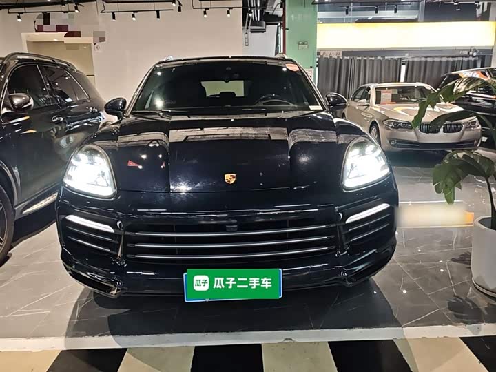 Фото 3 - Porsche Cayenne