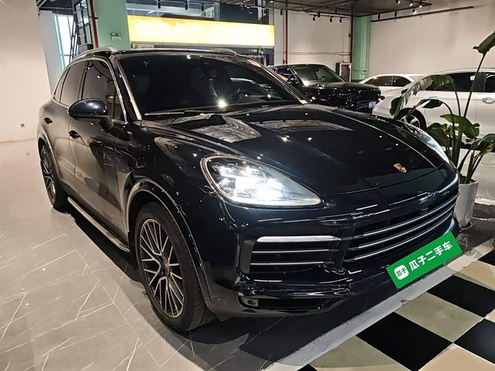 Фото 4 - Porsche Cayenne