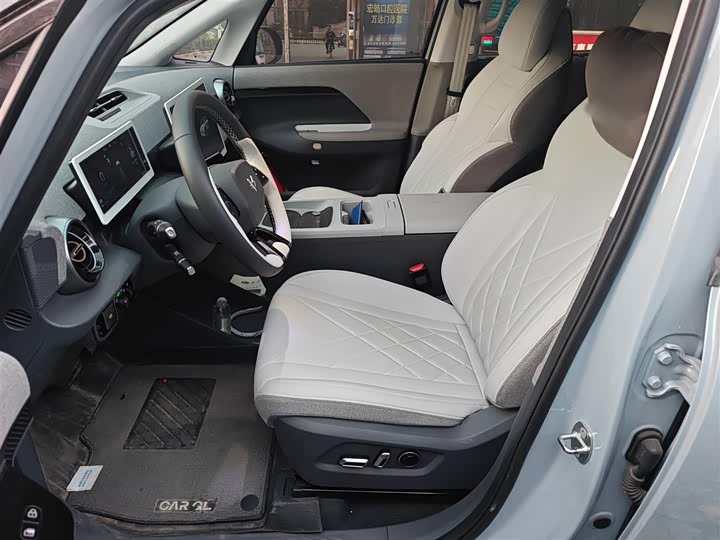 Фото 8 - BAIC Arcfox Kaola