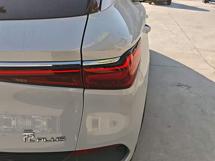 Фото 8 - BYD Yuan Plus