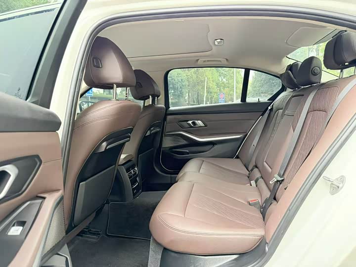 Фото 5 - BMW 3 Series