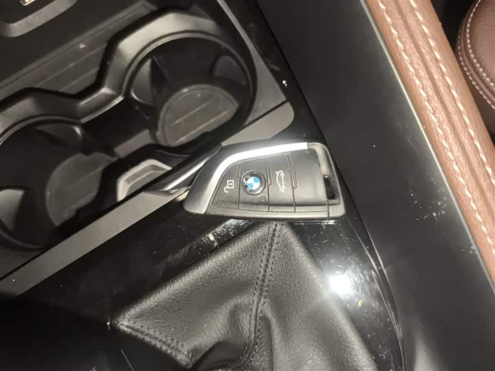 Фото 11 - BMW X2