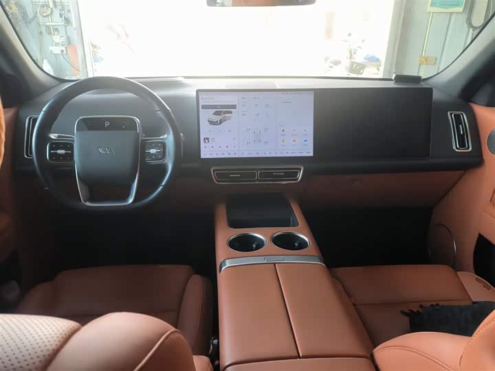 Фото 10 - LiXiang L7