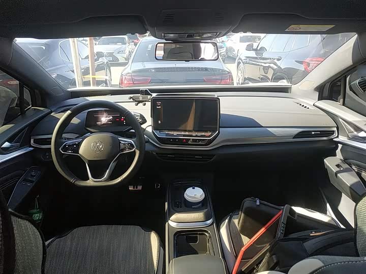 Фото 10 - Volkswagen ID.4 Crozz