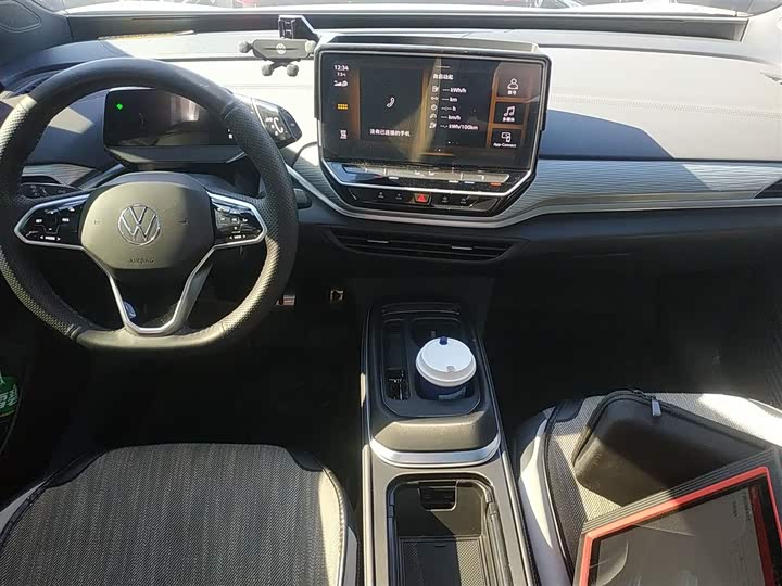 Фото 13 - Volkswagen ID.4 Crozz