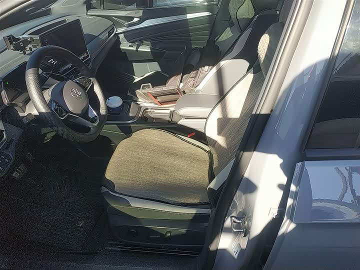 Фото 15 - Volkswagen ID.4 Crozz