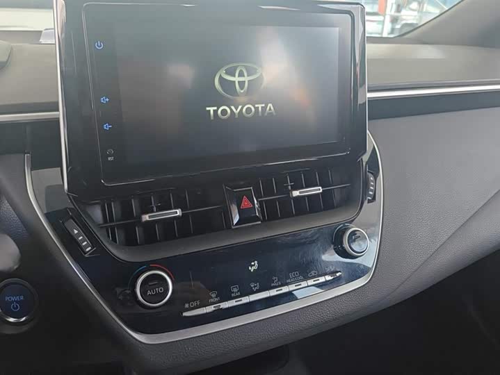 Фото 13 - Toyota Levin