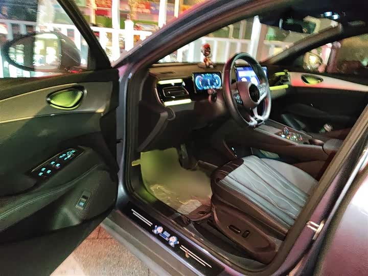 Фото 14 - BYD Seal 06 Hybrid/EV