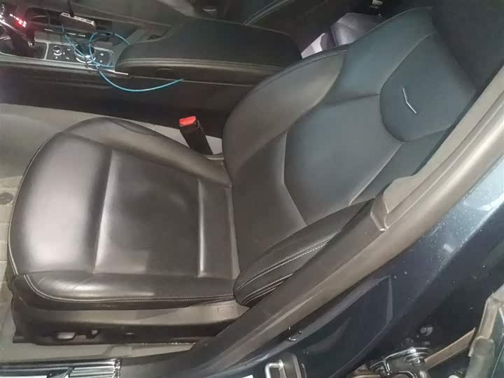 Фото 15 - Cadillac CT5