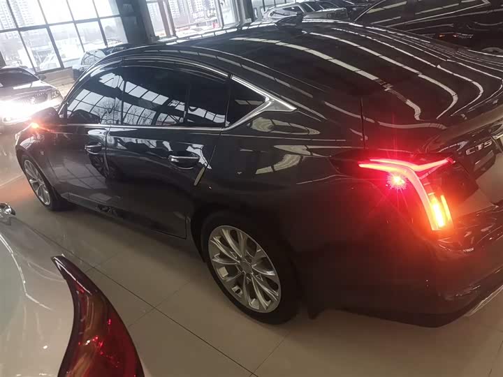Фото 5 - Cadillac CT5