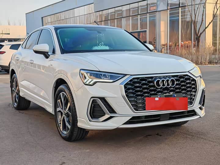 Фото 3 - Audi Q3 Sportback